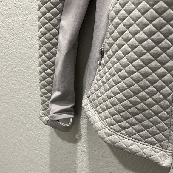 Grey size S New Balance(NB) Fleece Heat Loft - Picture 5 of 9